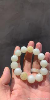 和田玉手串珠帘珠子的美,和田玉珠子有哪些?那些珠子贵?